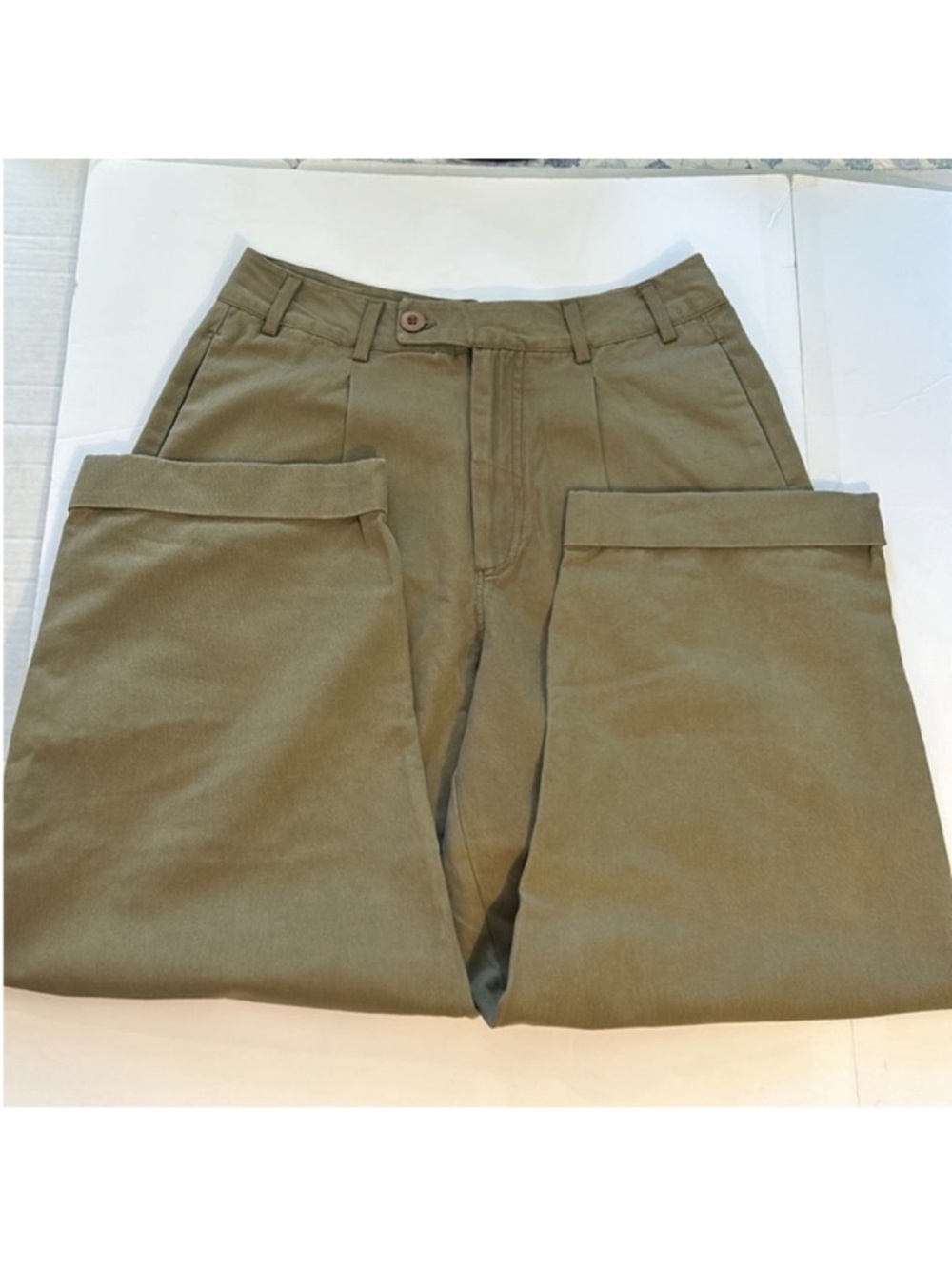 Free People 2 Pants Needed Breaking Trousers pockets 100% cotton in Willow NWT - Picture 2 of 13